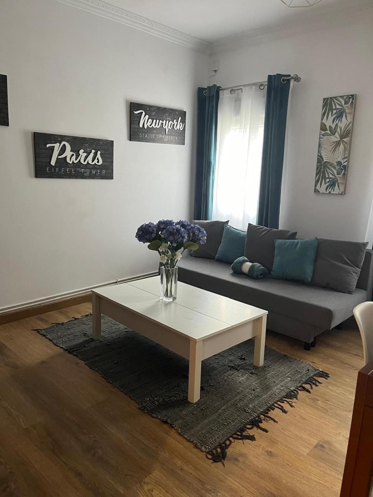Bajo Al Lado Del Ayuntamiento Apartment Santander Ngoại thất bức ảnh